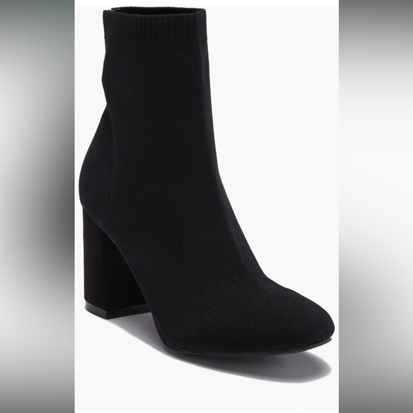 MIA Erika Stretch Booties Size Black NWT Nordstrom - Picture 5 of 8
